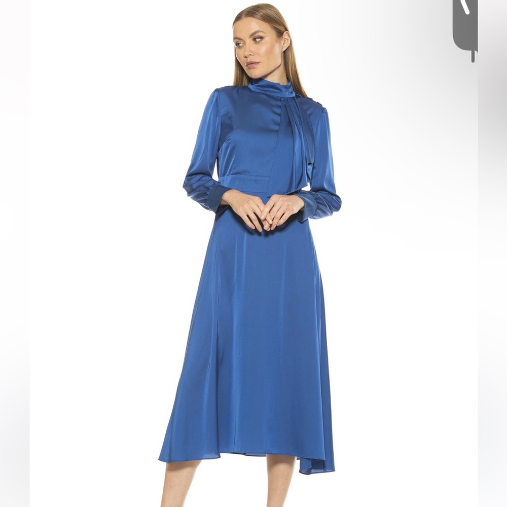 Alexia Admor Brooklyn Midi Dress